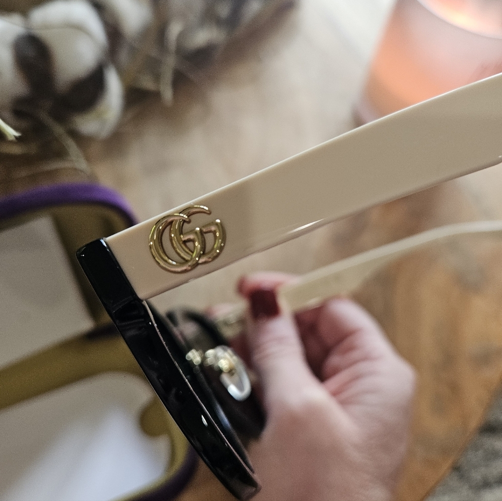 New GUCCI Full Inclusion Sunglasses - Picture 9 of 12